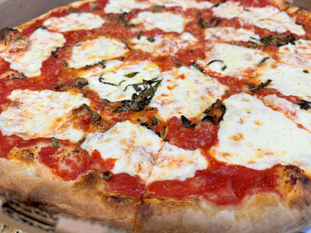 Duke's Pizza
