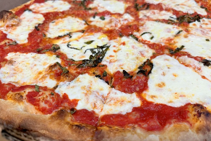 Duke's Pizza