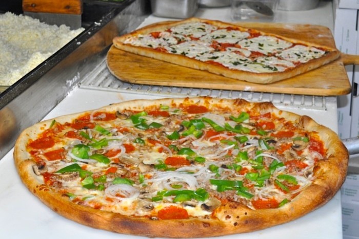 Nicola's Pizza