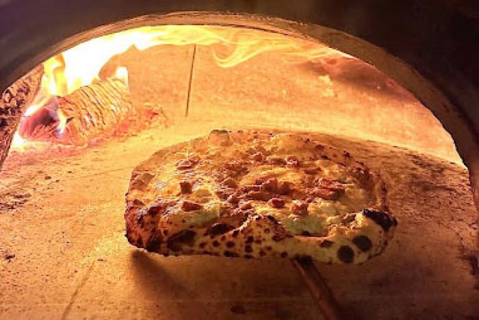 Và Fa Napoli Pizza